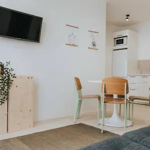 https://arngo-house-center.es-andalucia.com